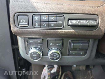 2023 GMC Yukon Denali - miniatura 24