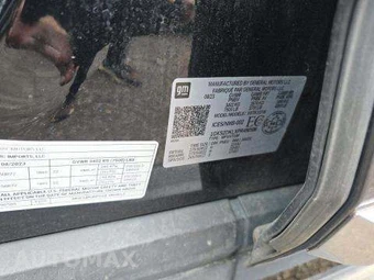 2023 GMC Yukon Denali - miniatura 5