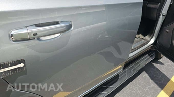 2023 GMC Yukon Denali 5SA - miniatura 28