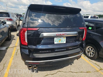 2023 GMC Yukon Denali 5SA - miniatura 5