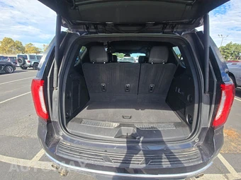 2023 GMC Yukon Denali 5SA - miniatura 18