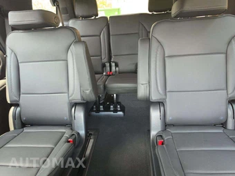 2023 GMC Yukon Denali 5SA - miniatura 13