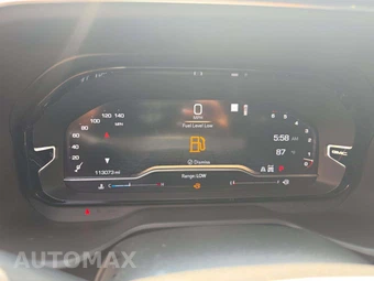 2023 GMC Yukon Denali 5SA - miniatura 9