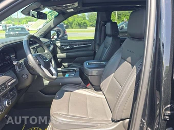 2023 GMC Yukon Denali 5SA - miniatura 3