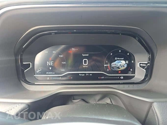 2023 GMC Yukon Denali 5SA - miniatura 9