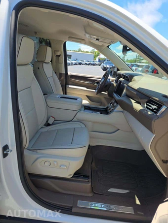 2023 GMC Yukon Denali 5SA - miniatura 16