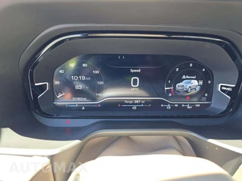 2023 GMC Yukon Denali 5SA - miniatura 6