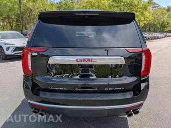 2023 GMC Yukon Denali 5SA - miniatura 4
