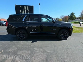 2023 GMC Yukon Denali 5SA - miniatura 5