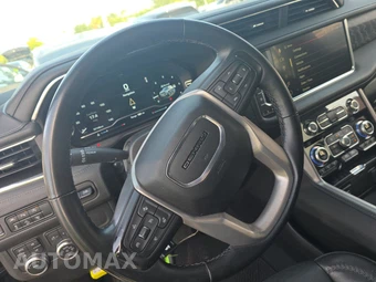 2023 GMC Yukon Denali 5SA - miniatura 16