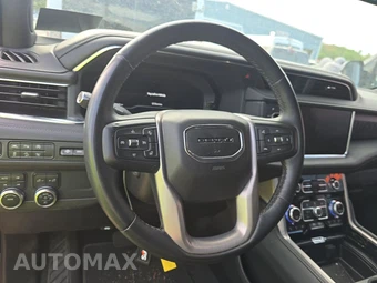 2023 GMC Yukon Denali 5SA - miniatura 10