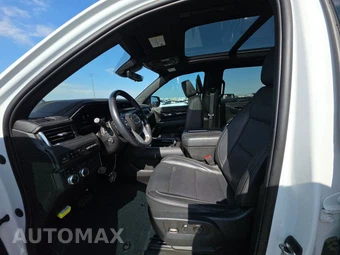 2023 GMC Yukon Denali 5SA - miniatura 7
