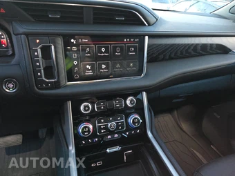 2023 GMC Yukon Denali 5SA - miniatura 11
