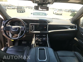 2023 GMC Yukon Denali 5SA - miniatura 11