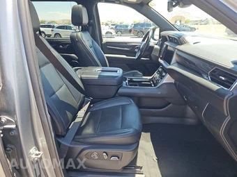2023 GMC Yukon Denali 5SA - miniatura 8