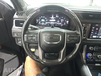 2023 GMC Yukon Denali Ultimate - miniatura 10
