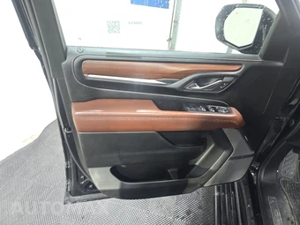 2023 GMC Yukon Denali Ultimate - miniatura 9