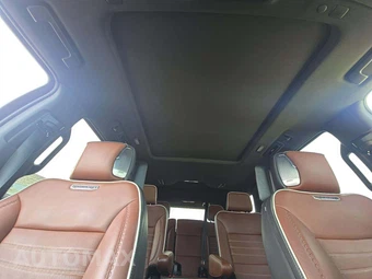 2023 GMC Yukon Denali Ultimate - miniatura 11
