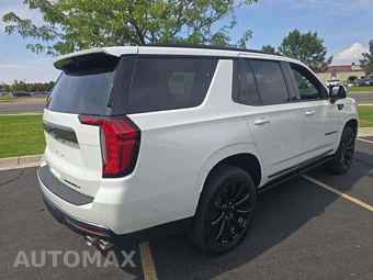 2023 GMC Yukon Denali Ultimate - miniatura 3