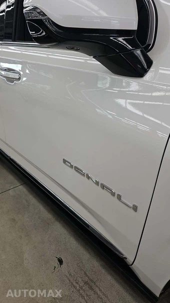 2023 GMC Yukon Denali Ultimate - miniatura 26