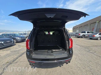 2023 GMC Yukon Denali Ultimate - miniatura 15