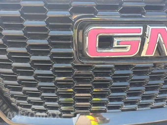 2023 GMC Yukon Denali Ultimate - miniatura 23