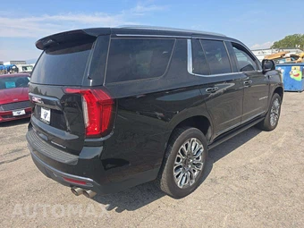 2023 GMC Yukon Denali Ultimate - miniatura 3