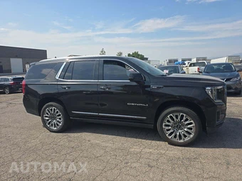 2023 GMC Yukon Denali Ultimate - miniatura 4