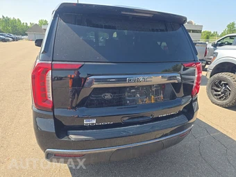 2023 GMC Yukon Denali Ultimate - miniatura 5