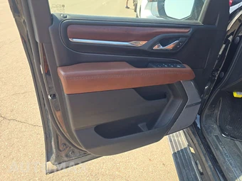 2023 GMC Yukon Denali Ultimate - miniatura 9