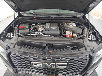 2023 GMC Yukon Denali Ultimate - miniatura 16