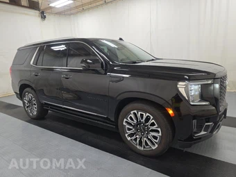2023 GMC Yukon Denali Ultimate - miniatura 3
