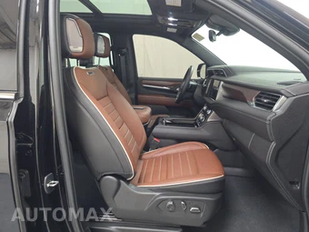 2023 GMC Yukon Denali Ultimate - miniatura 8