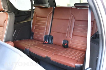 2023 GMC Yukon Denali Ultimate 5SB - miniatura 16