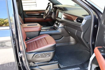 2023 GMC Yukon Denali Ultimate 5SB - miniatura 22
