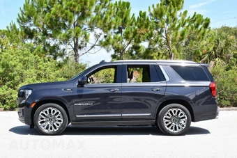 2023 GMC Yukon Denali Ultimate 5SB - miniatura 28