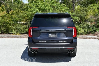 2023 GMC Yukon Denali Ultimate 5SB - miniatura 32