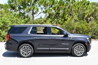 2023 GMC Yukon Denali Ultimate 5SB - miniatura 35