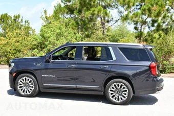 2023 GMC Yukon Denali Ultimate 5SB - miniatura 4