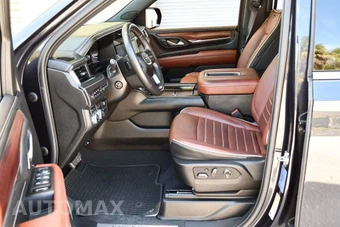 2023 GMC Yukon Denali Ultimate 5SB - miniatura 44