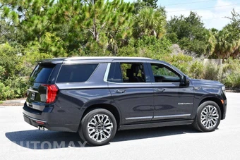 2023 GMC Yukon Denali Ultimate 5SB - miniatura 6