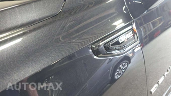 2023 GMC Yukon Denali Ultimate 5SB - miniatura 21