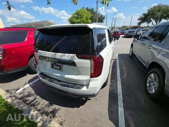 2023 GMC Yukon Denali Ultimate 5SB - miniatura 3