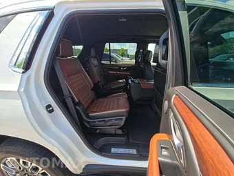 2023 GMC Yukon Denali Ultimate 5SB - miniatura 14