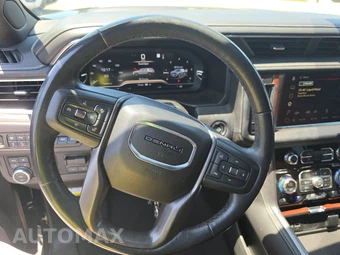 2023 GMC Yukon Denali Ultimate 5SB - miniatura 10