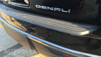 2023 GMC Yukon Denali Ultimate 5SB - miniatura 20