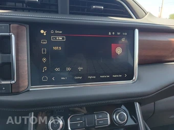 2023 GMC Yukon Denali Ultimate 5SB - miniatura 26