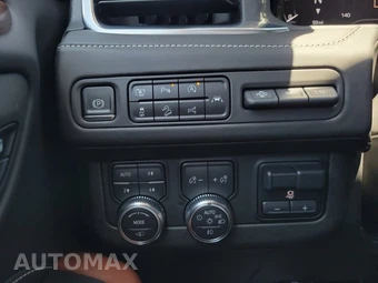 2023 GMC Yukon Denali Ultimate 5SB - miniatura 31