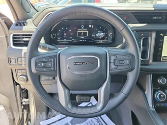 2023 GMC Yukon Denali Ultimate 5SB - miniatura 34