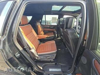2023 GMC Yukon Denali Ultimate 5SB - miniatura 14